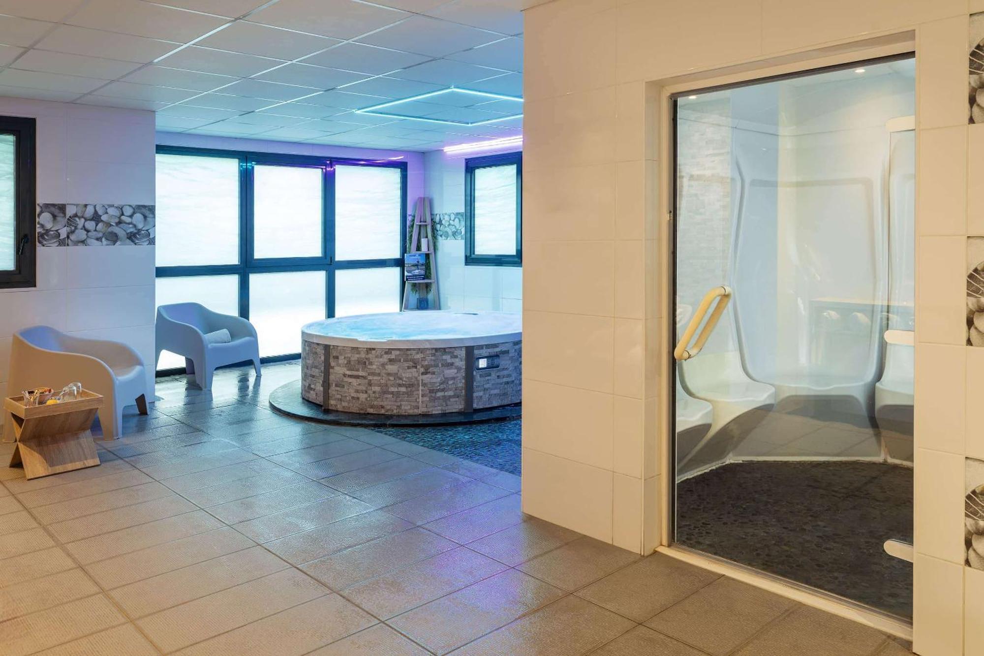 Best Western Les Aureliades Trignac Eksteriør billede