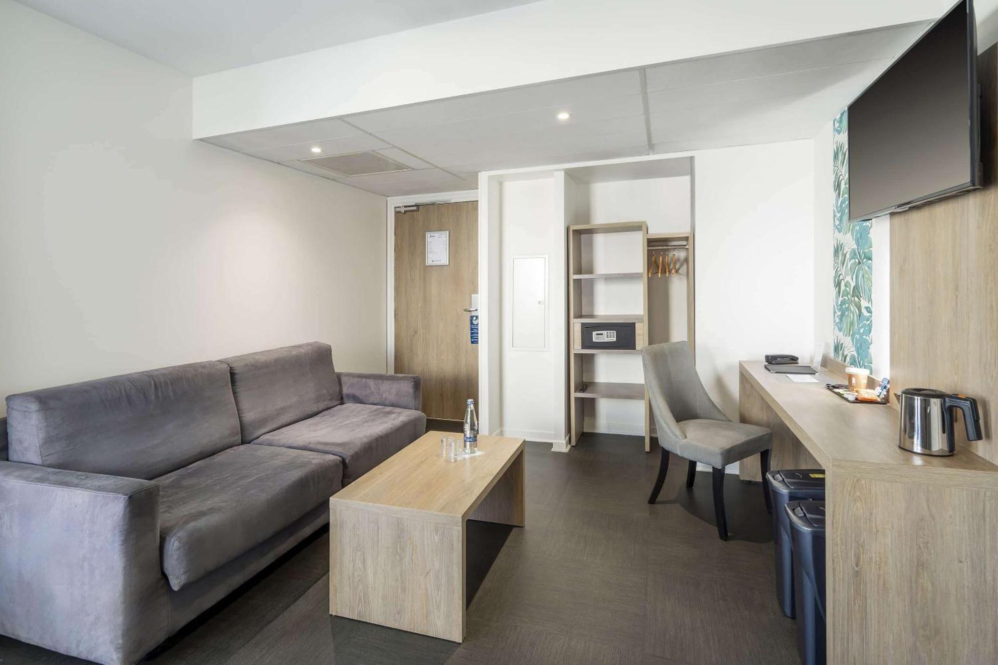 Best Western Les Aureliades Trignac Eksteriør billede