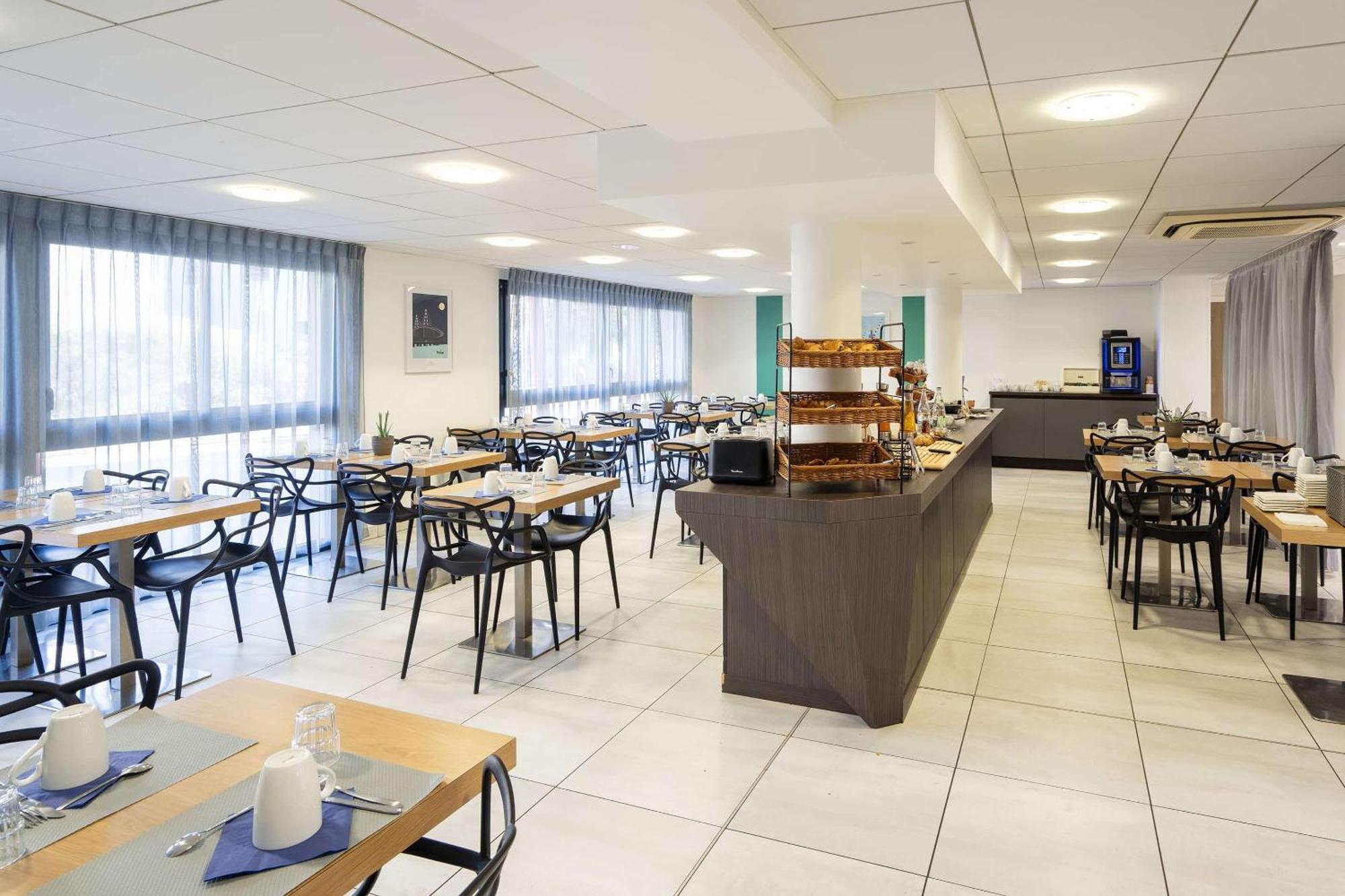 Best Western Les Aureliades Trignac Eksteriør billede