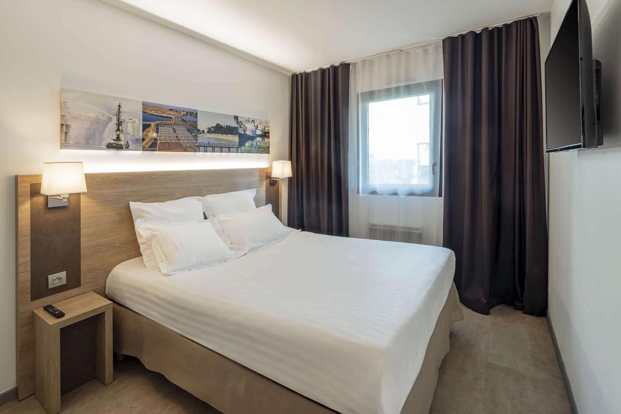 Best Western Les Aureliades Trignac Eksteriør billede