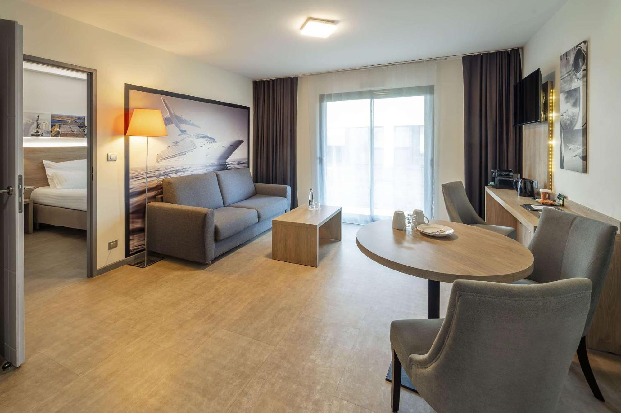 Best Western Les Aureliades Trignac Eksteriør billede
