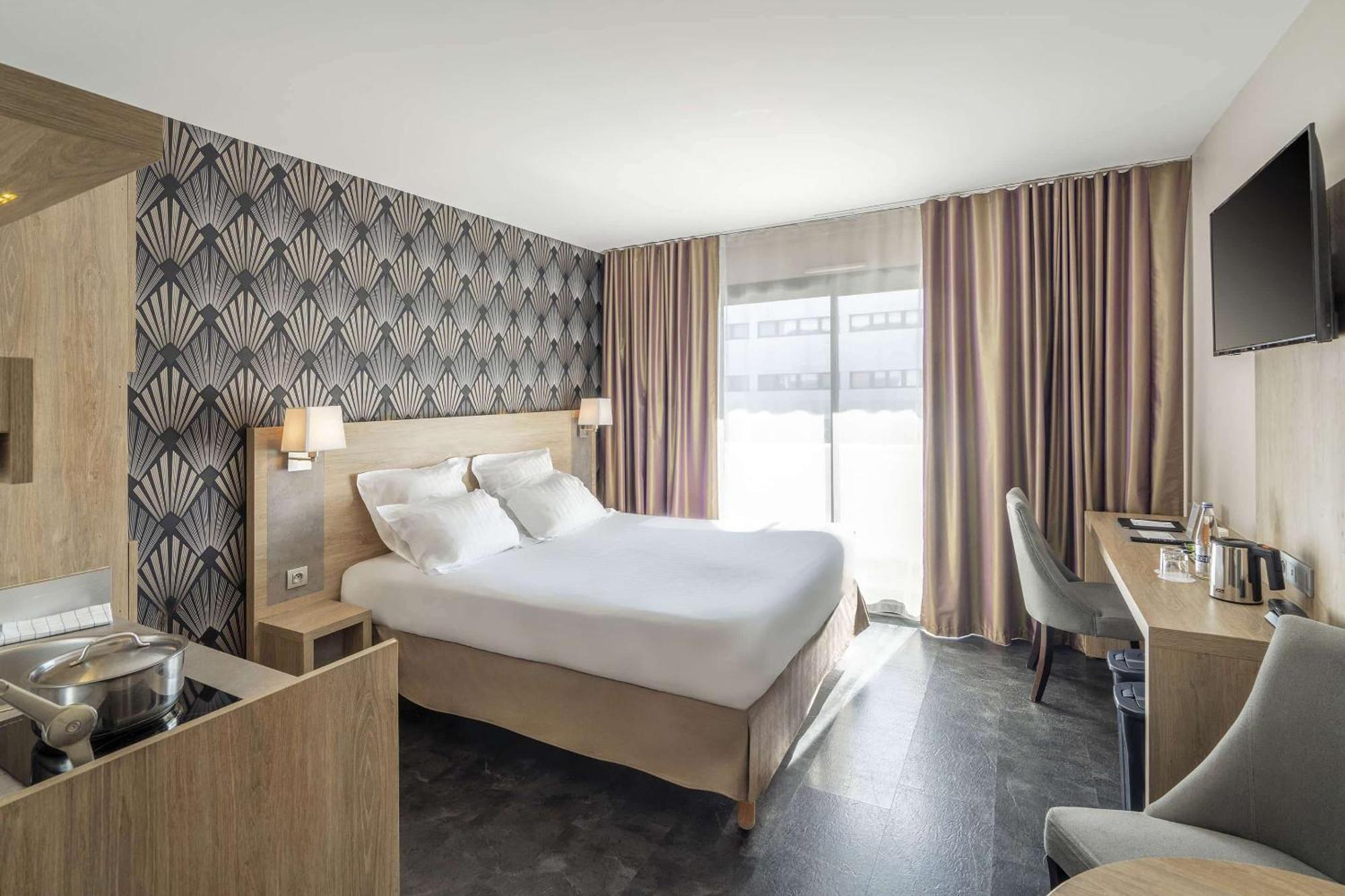 Best Western Les Aureliades Trignac Eksteriør billede