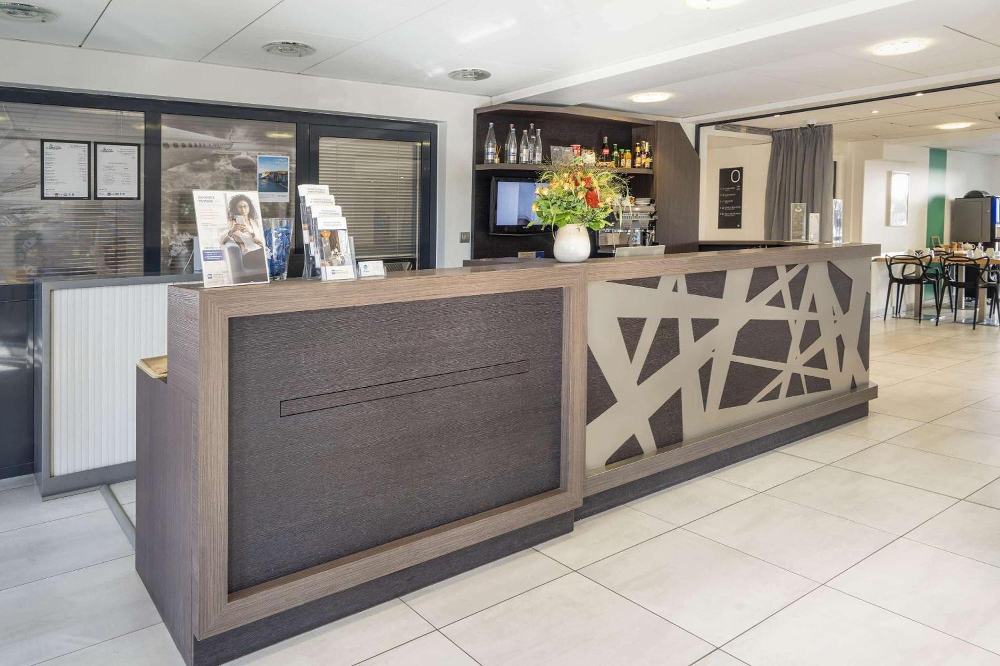 Best Western Les Aureliades Trignac Eksteriør billede