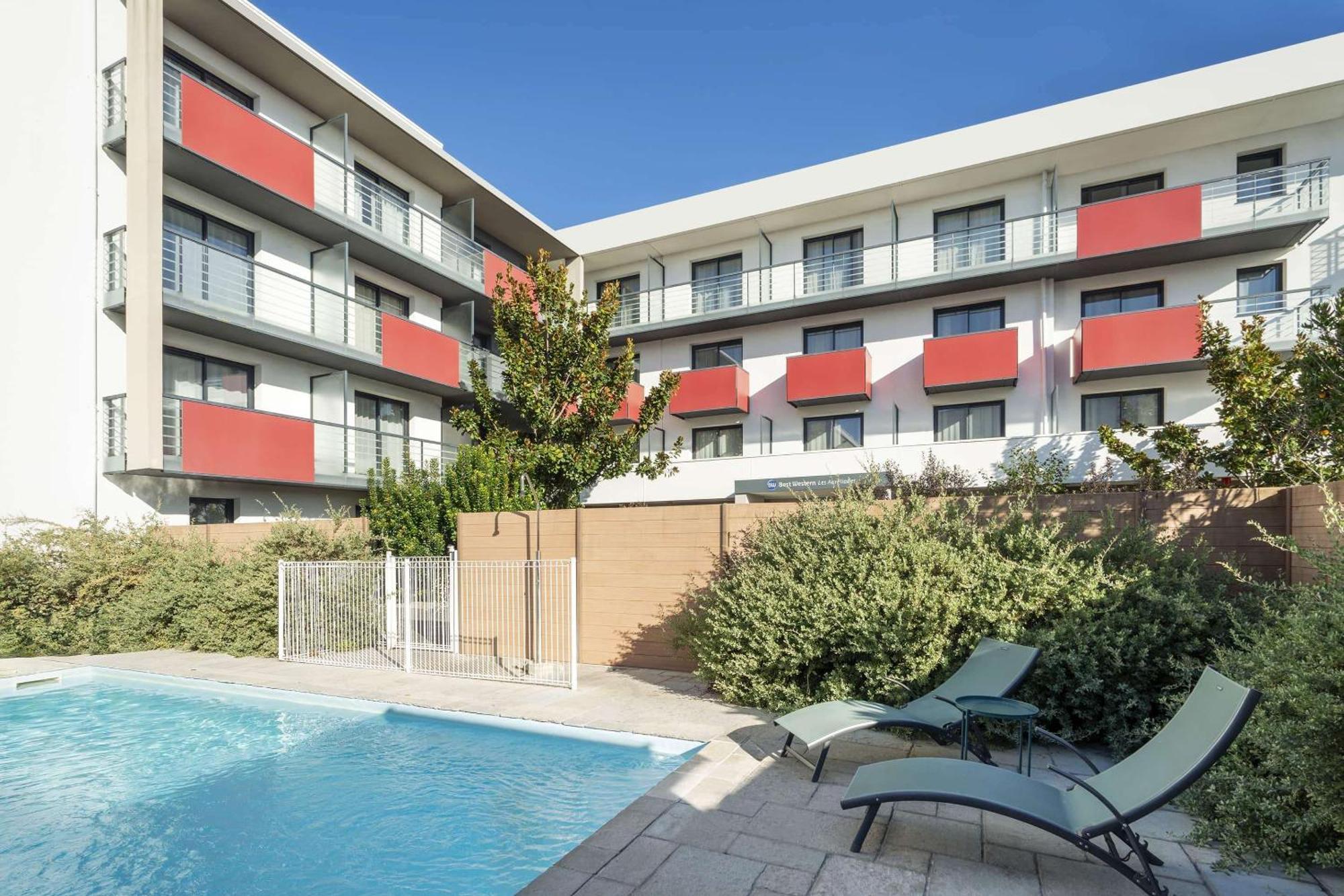 Best Western Les Aureliades Trignac Eksteriør billede