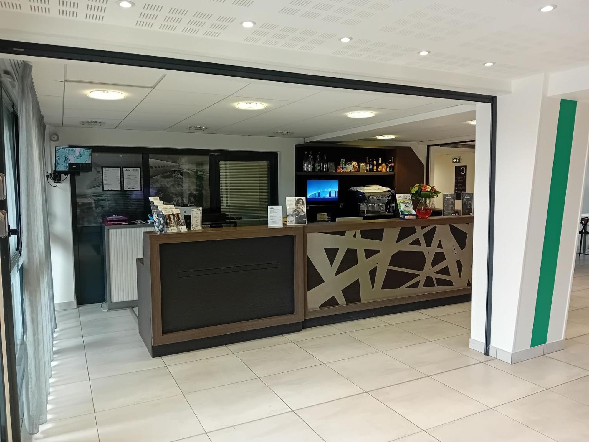 Best Western Les Aureliades Trignac Eksteriør billede